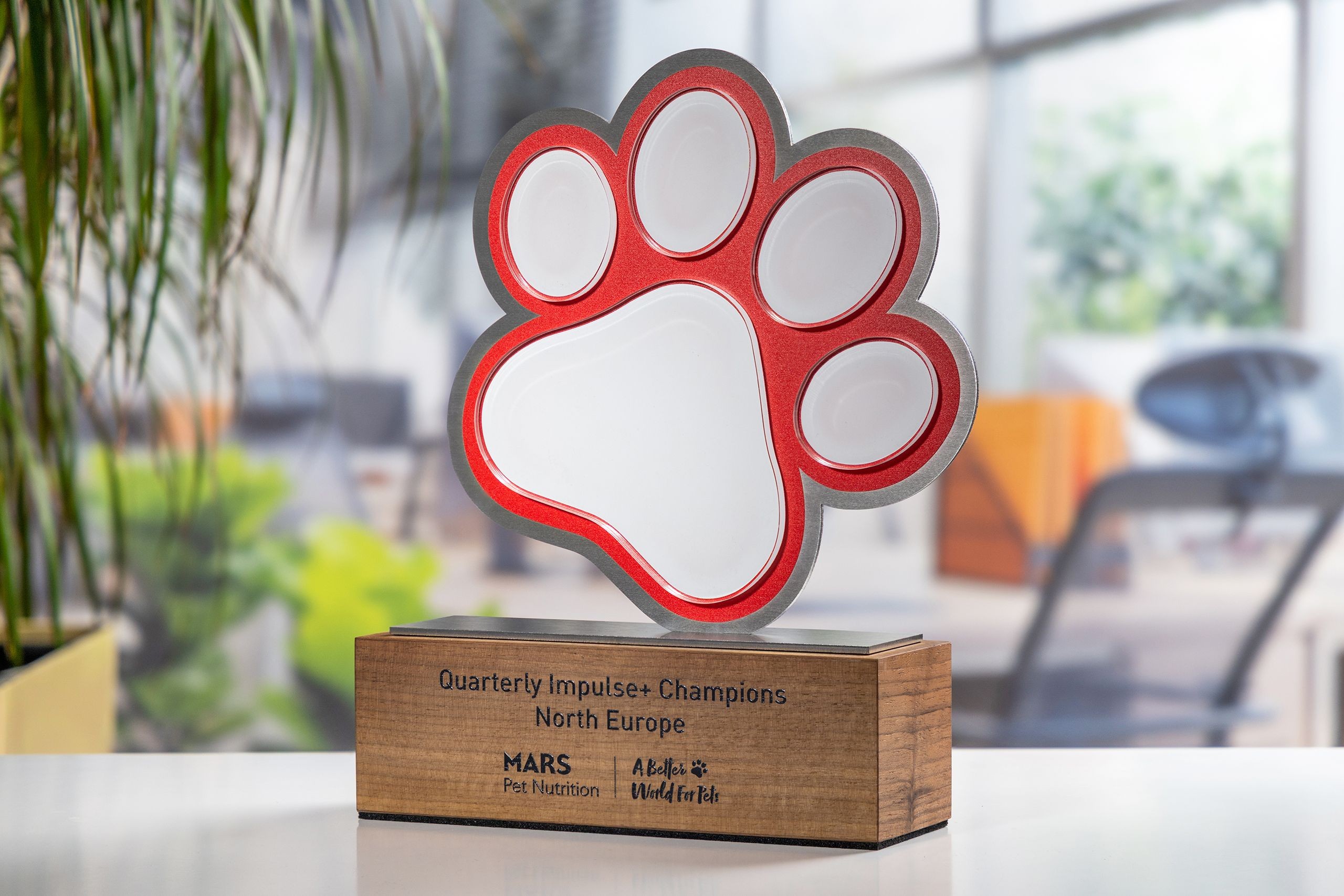 Glasso custom award